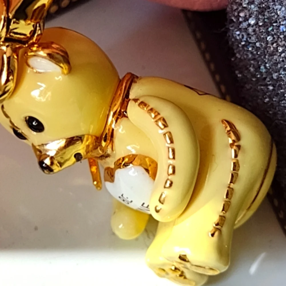 Juicy Couture BE Mine Golden Creamy Teddy🧸 Holding Your 🤍 NWT - Picture 4 of 7